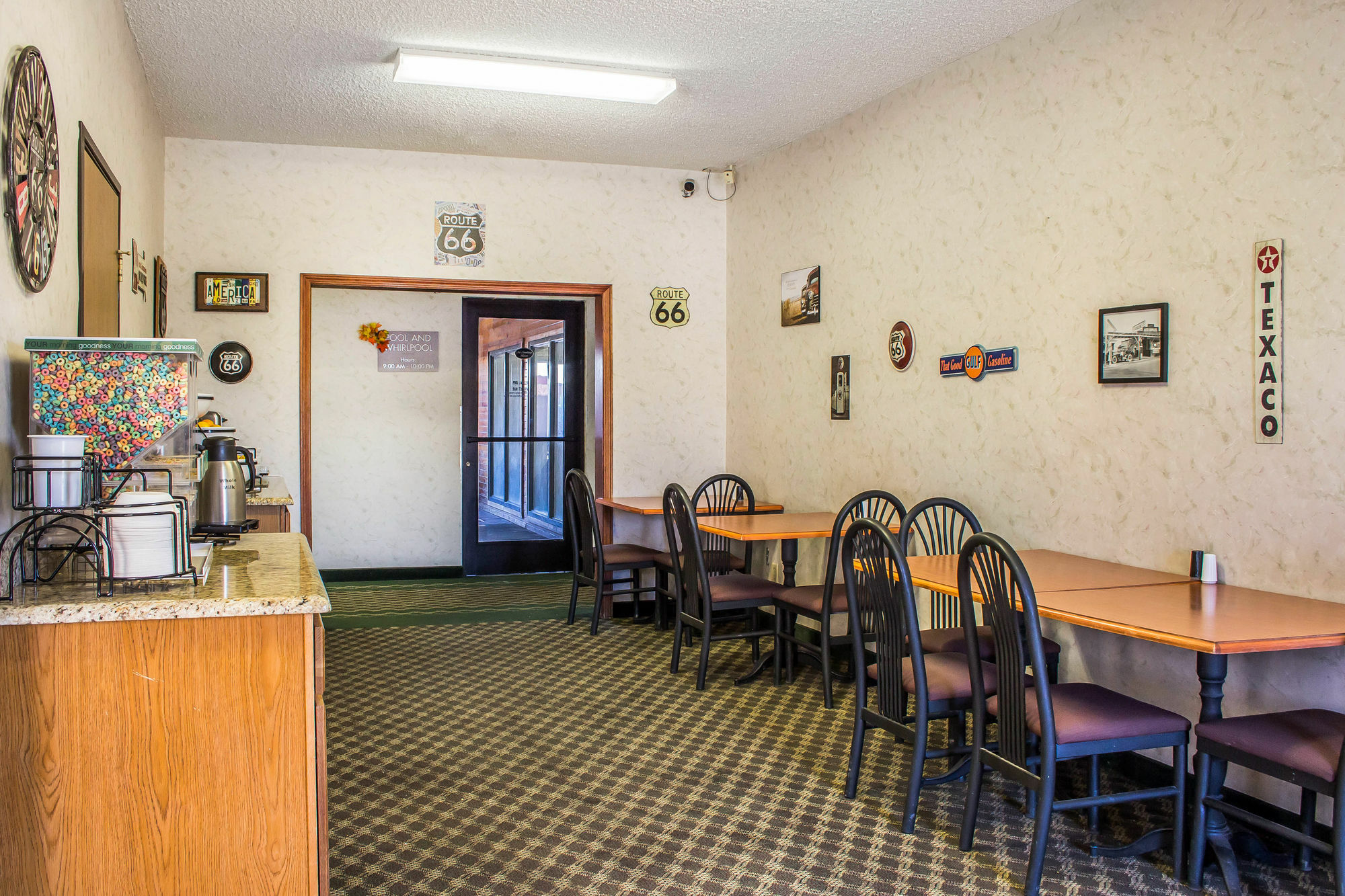 Clarion Inn Kingman I-40 Route 66 Exterior photo